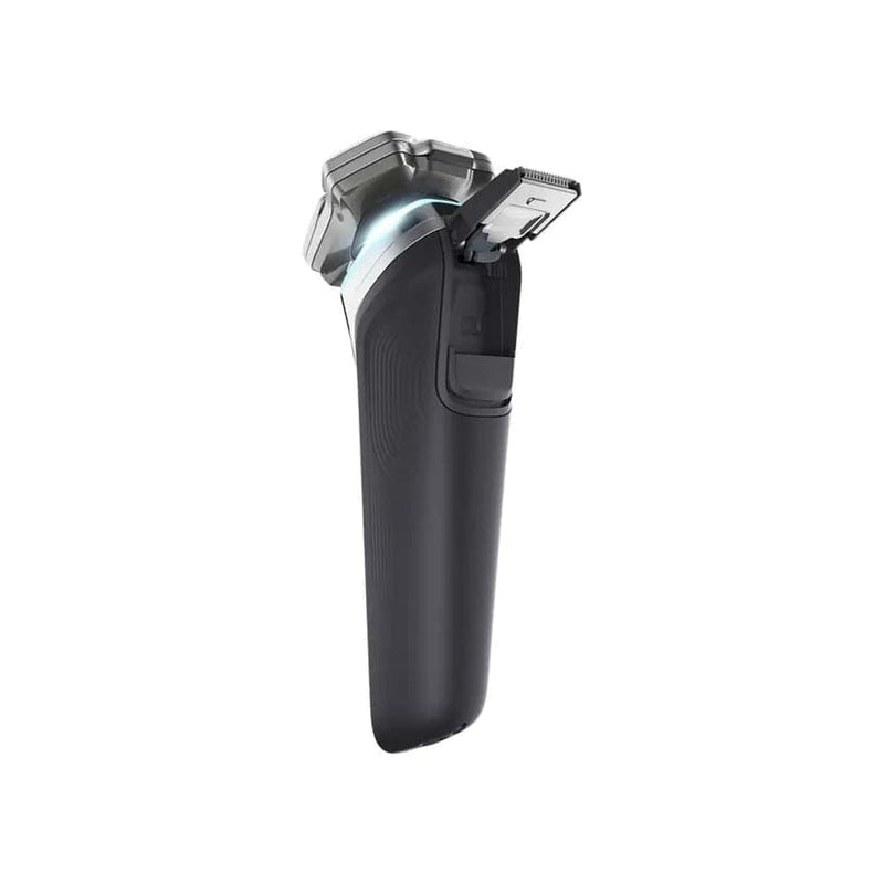 Philips Series 9000 Wet & Dry Electric Shaver.