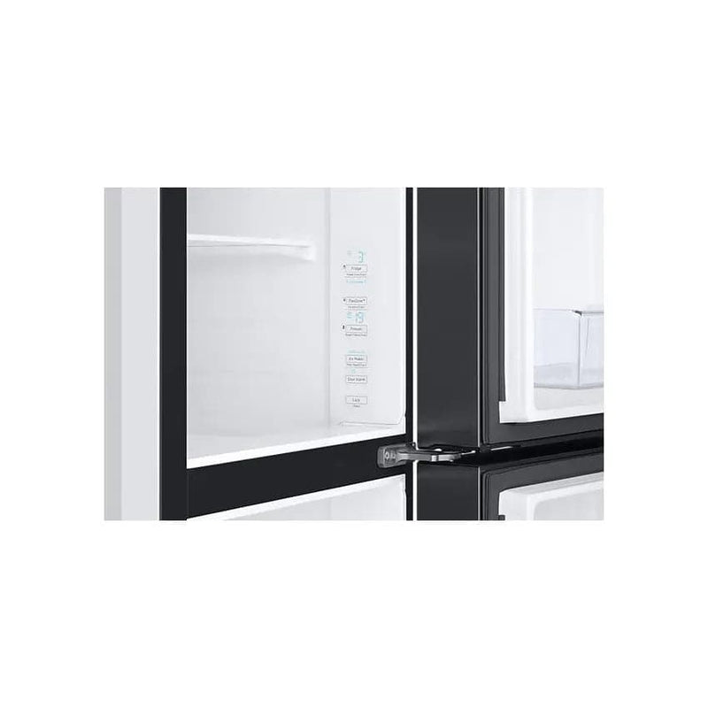 Samsung 602L 3 Door Fridge/freezer With Water Dispenser - Black.