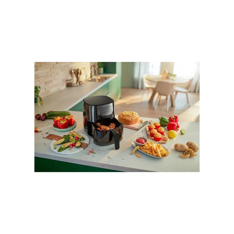 Philips 0.8kg/4.1L Digital Essential Airfryer.