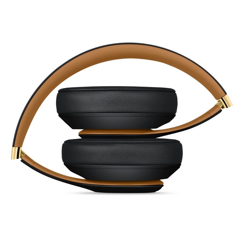 Beats Studio3 Wireless Over-Ear Headphones – The Beats Skyline Collection - Midnight Black.