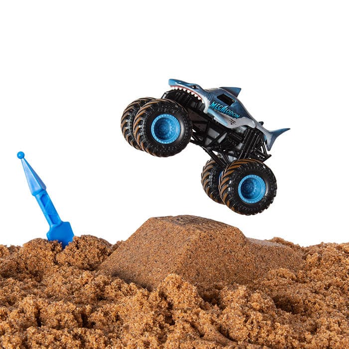 Monster Jam Kinetic Dirt Starter Set