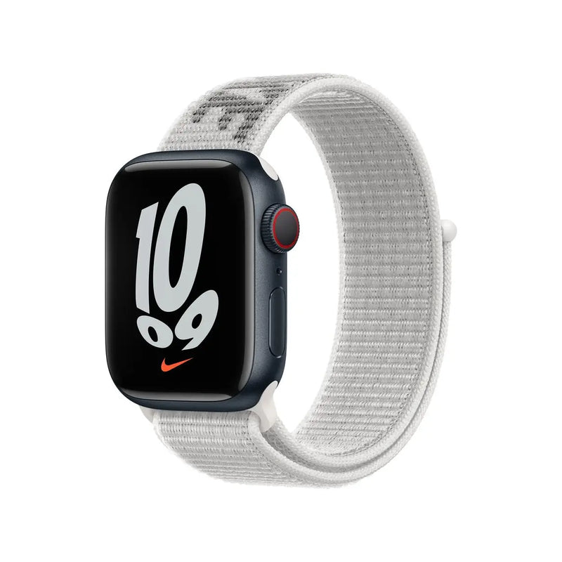 Apple Watch 41mm Summit White Nike Sport Loop - Regular.
