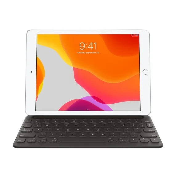 Smart Keyboard for iPad (8th / 9th Generation) - International English.